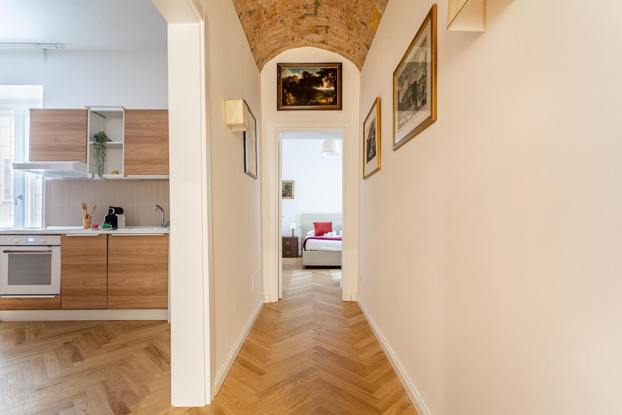 Iflat A Peaceful Nest In The Eternal Apartment Rom